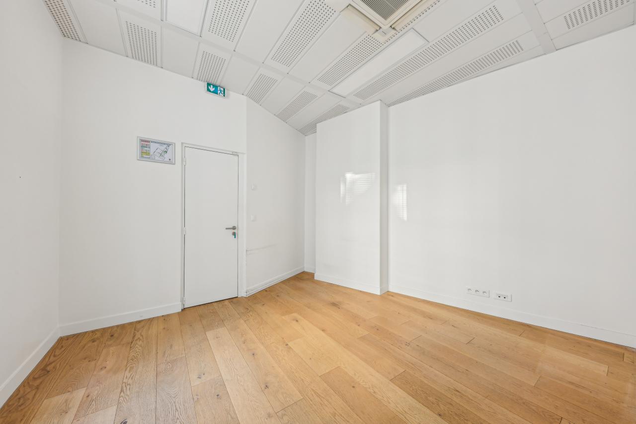 Bureau Paris 226m² Location bureau Paris OLBUR2426913 13